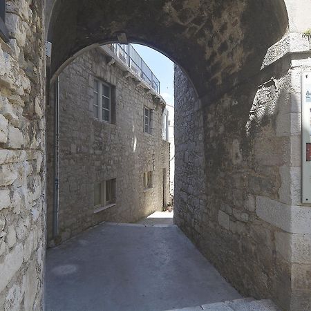 Hostel Sv. Lovre شيبينيك المظهر الخارجي الصورة
