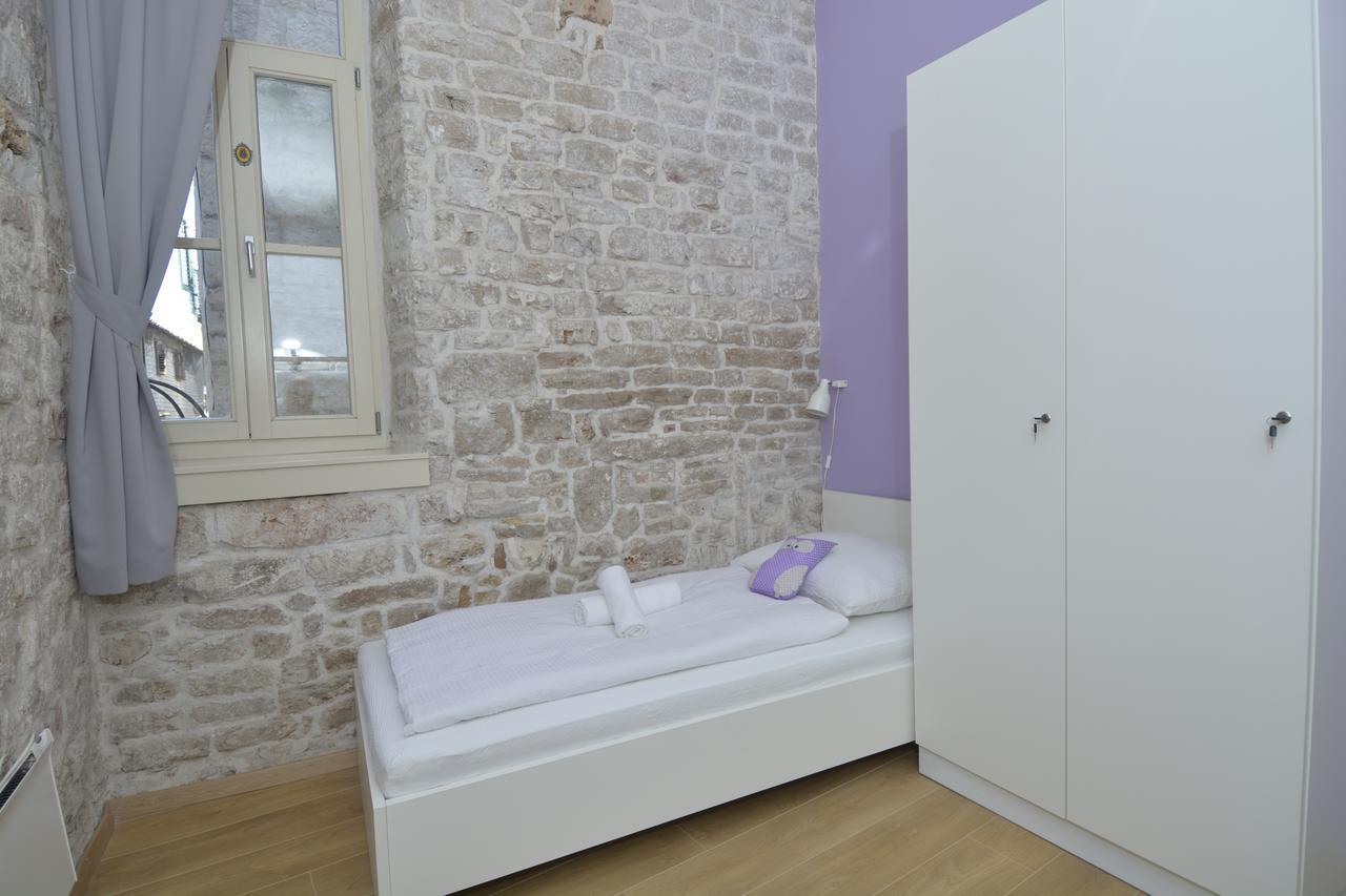 Hostel Sv. Lovre شيبينيك المظهر الخارجي الصورة