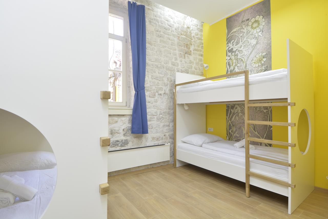 Hostel Sv. Lovre شيبينيك المظهر الخارجي الصورة