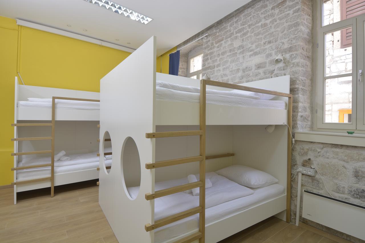 Hostel Sv. Lovre شيبينيك المظهر الخارجي الصورة