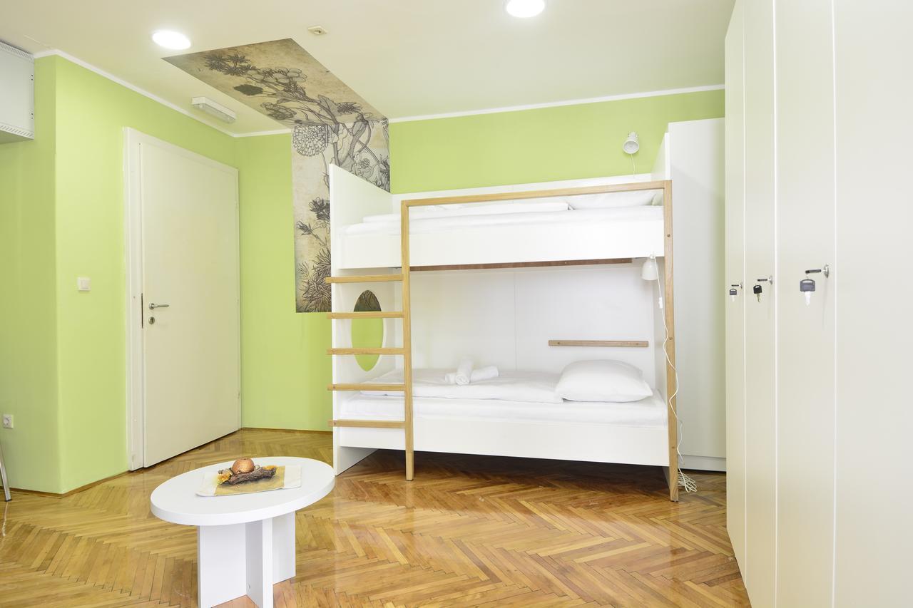Hostel Sv. Lovre شيبينيك المظهر الخارجي الصورة