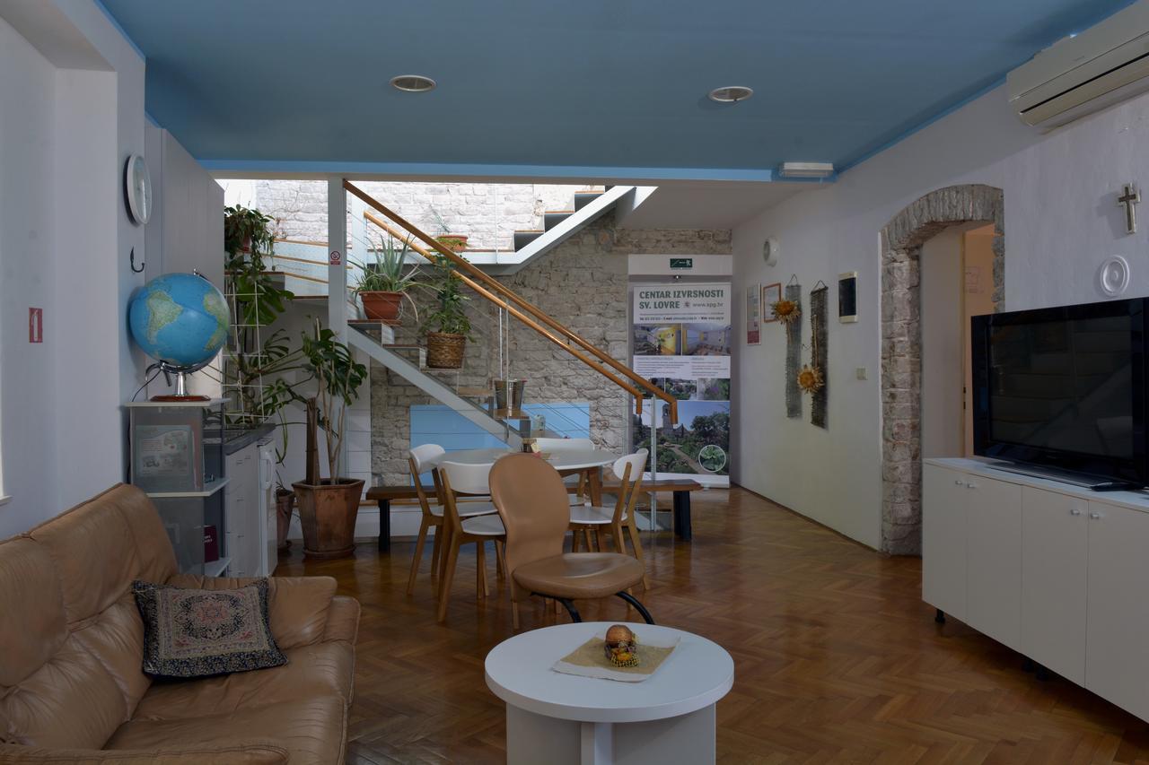 Hostel Sv. Lovre شيبينيك المظهر الخارجي الصورة